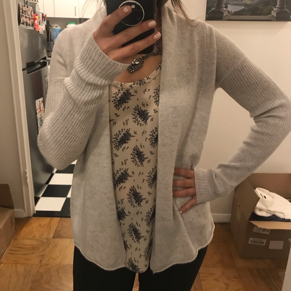 Barneys cashmere sweater - size medium